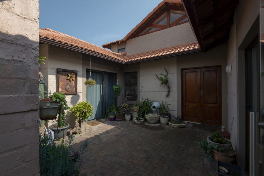 4 Bedroom Property for Sale in Langebaan Country Estate Western Cape